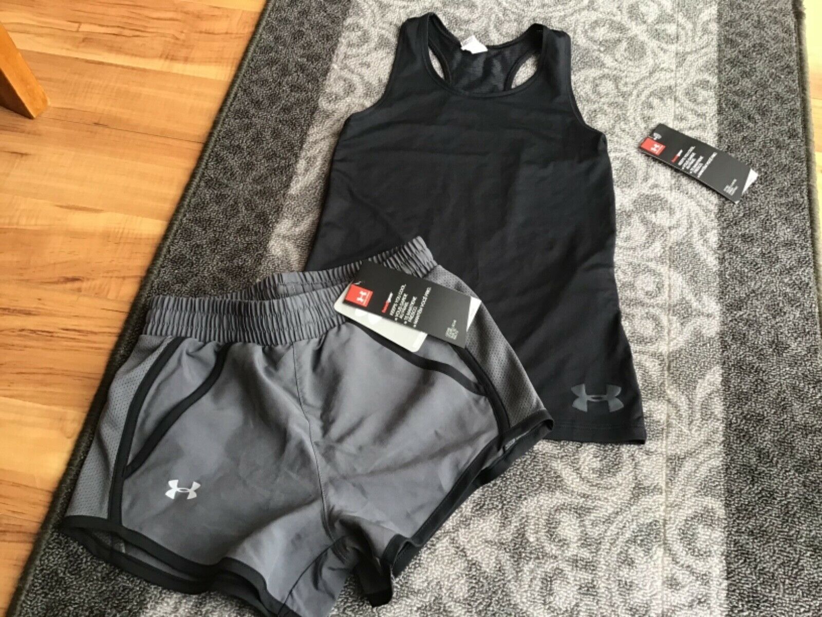 Girls Under Armour Tank Shorts Gray/black Outfit Size Yxs(nwt)