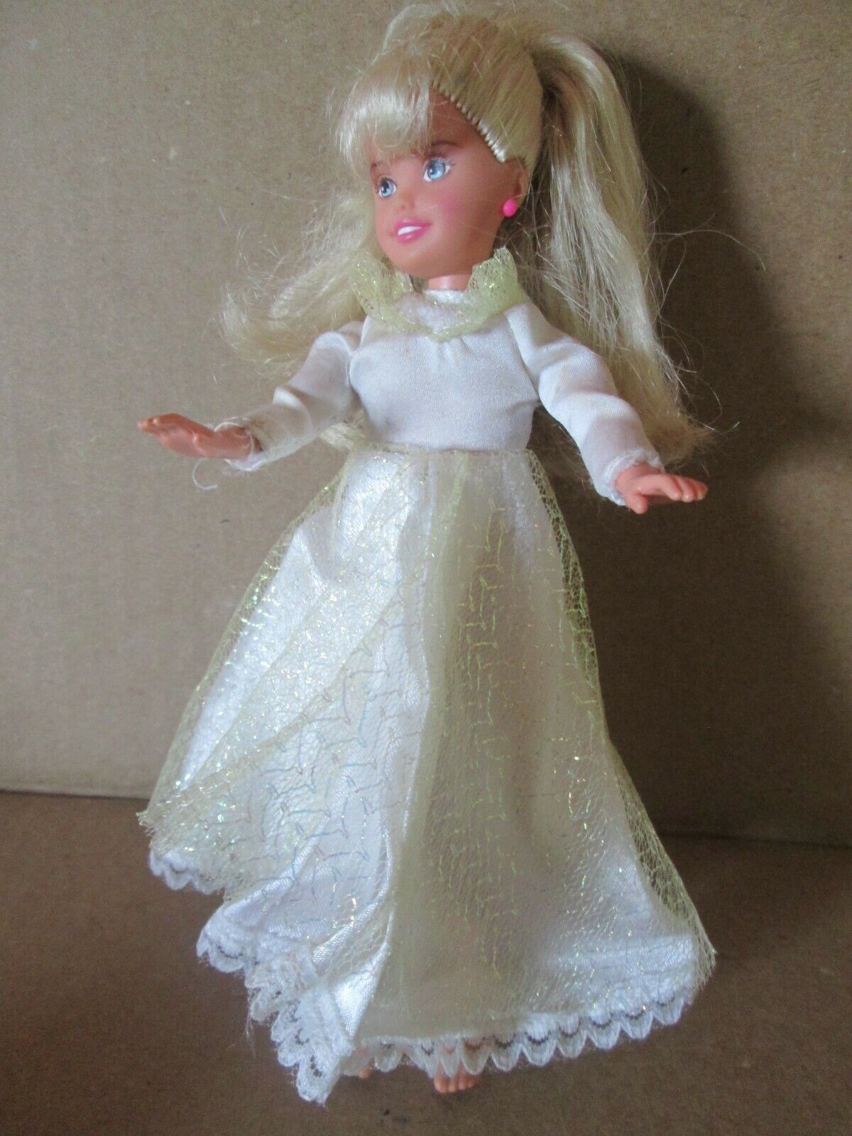 Mattel Skipper Doll (1991)